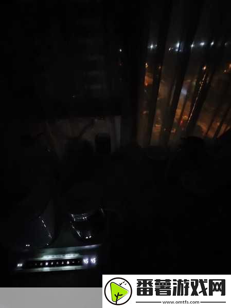 凌晨三点播放的视频叫什么配图据说开始限制出入了